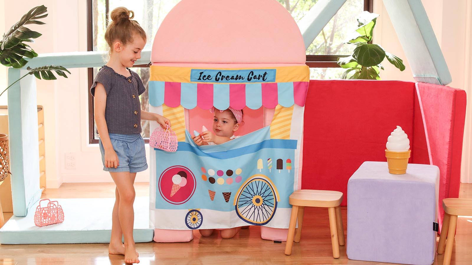 Pretend Play Fun Scenes